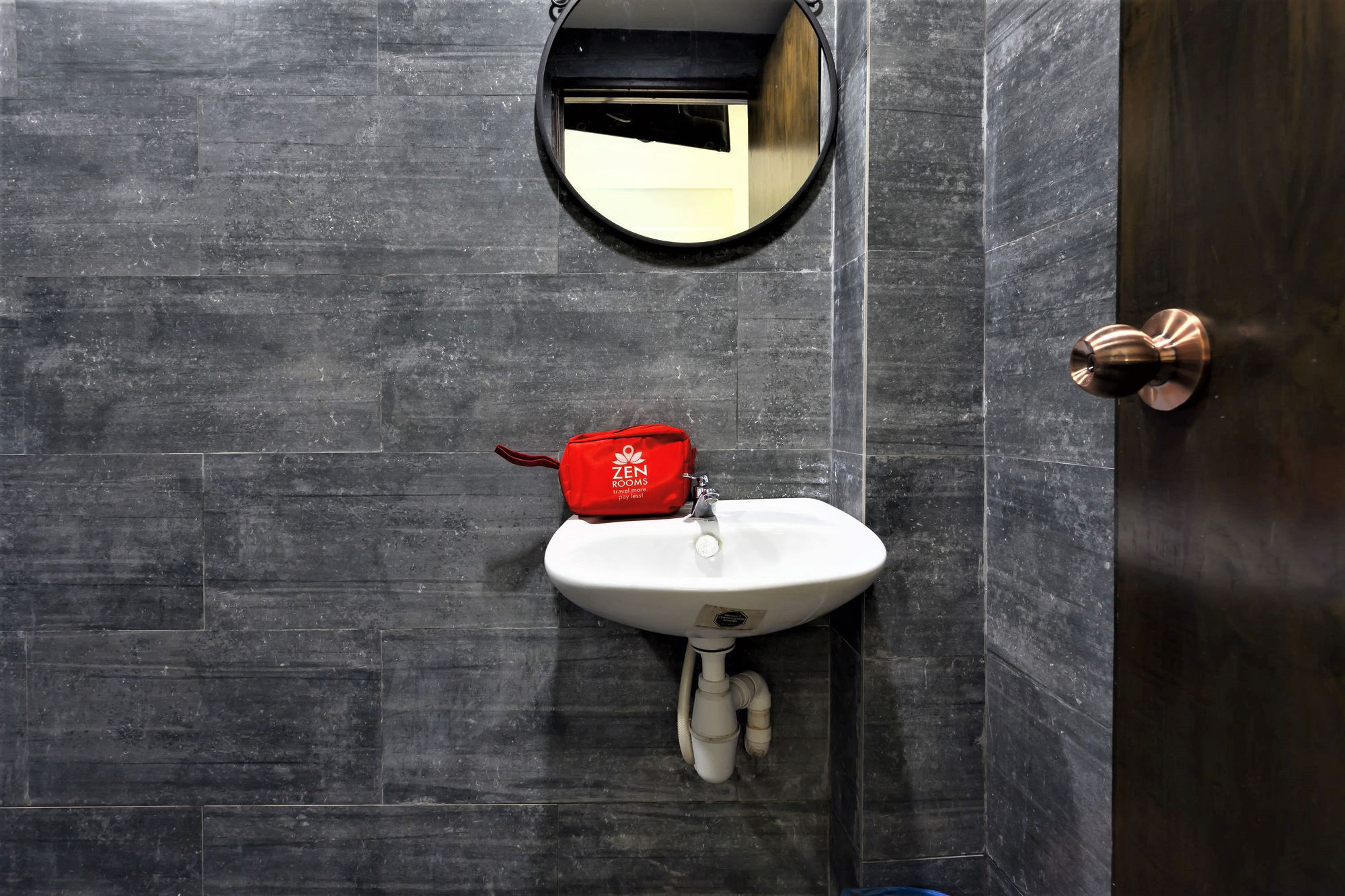 Zen Rooms Basic Near Ktm Sentul Kuala Lumpur Dış mekan fotoğraf